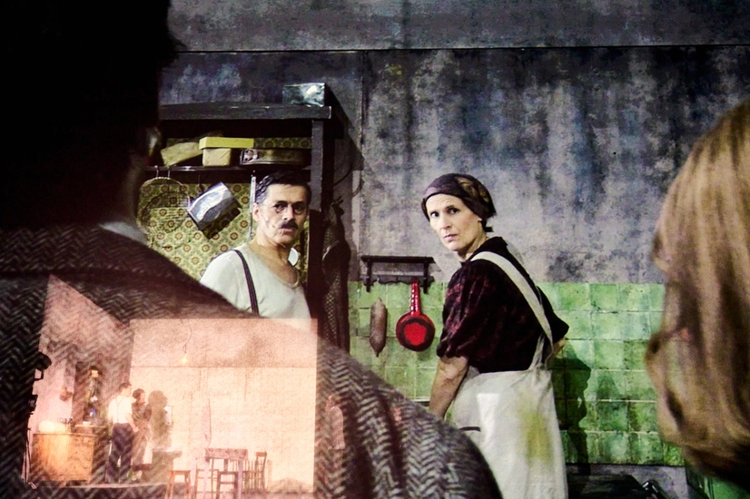 Dekoratives Szenenfoto aus Kleiner Mann, was nun.