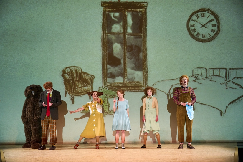 Dekoratives Szenenfoto aus »Peter Pan«.