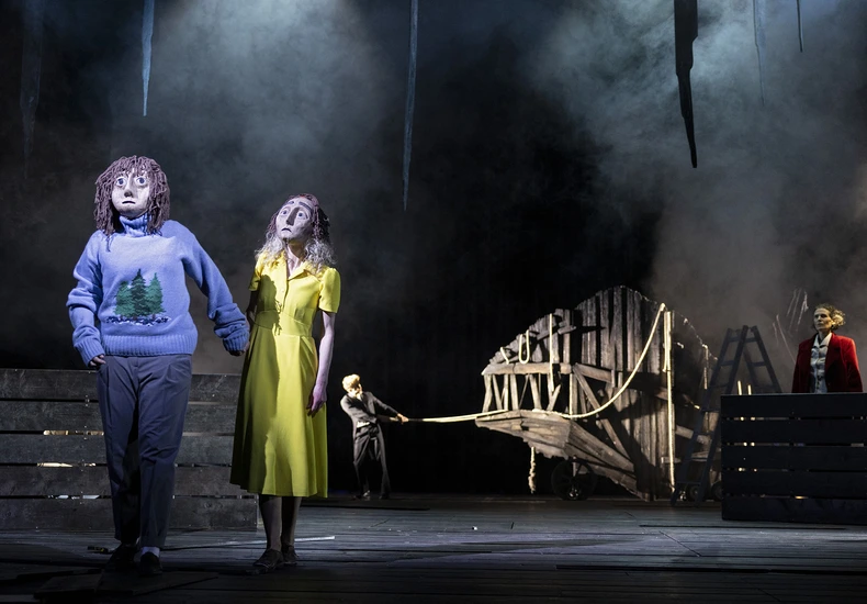 Dekoratives Szenenfoto aus Herzfaden.