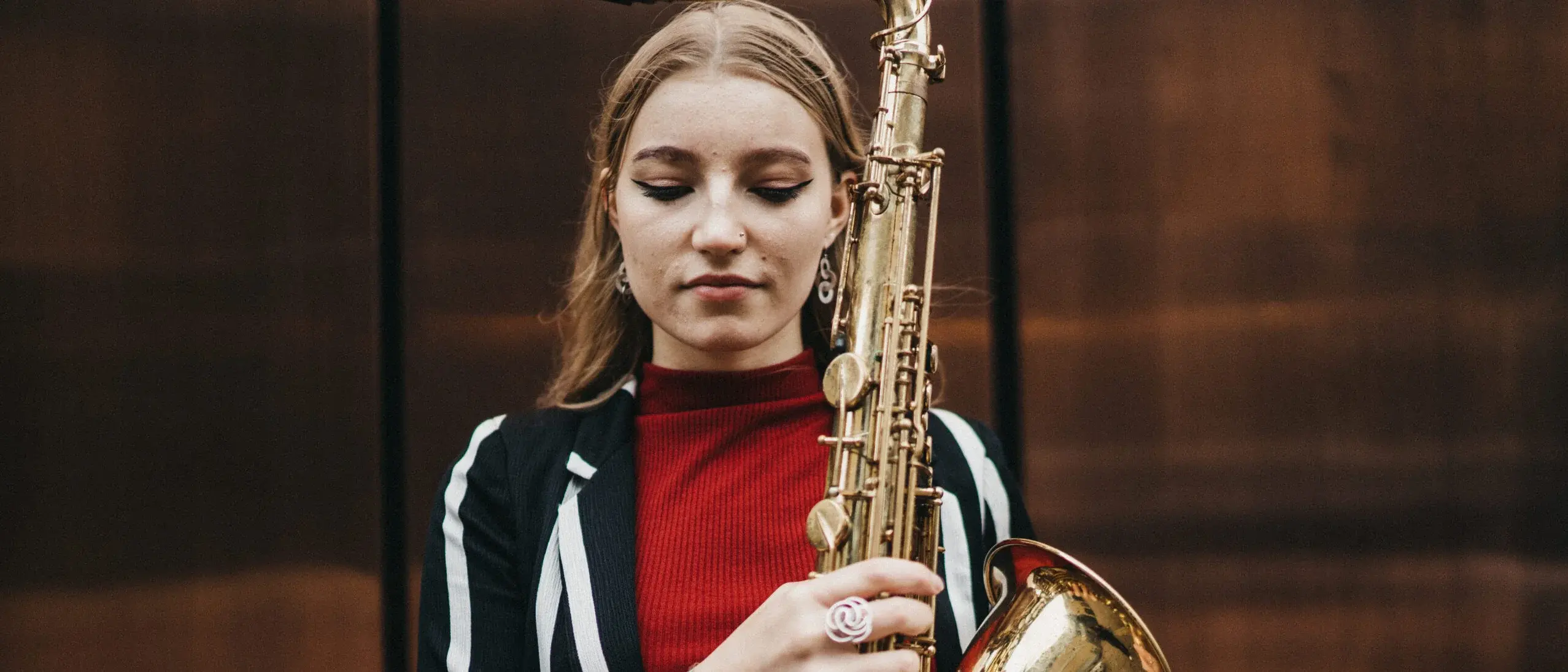 Dekoratives Bild für das Konzert mit Emma Rawicz