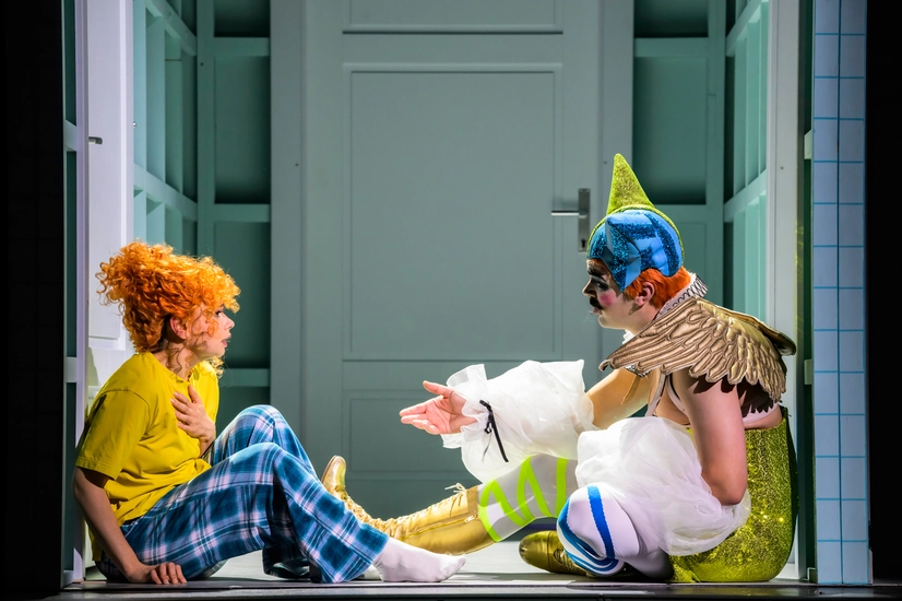 Dekoratives Szenenfoto aus Die Zauberflöte.