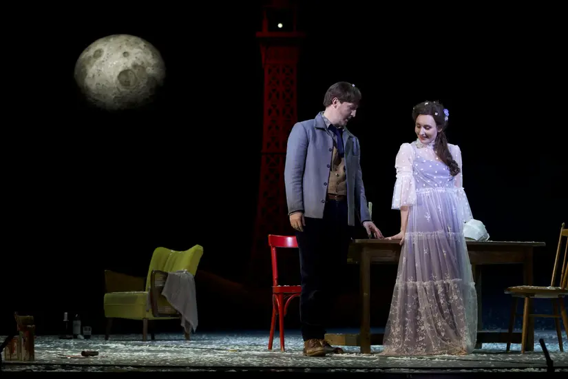 Dekoratives Szenenfoto aus La Bohème.