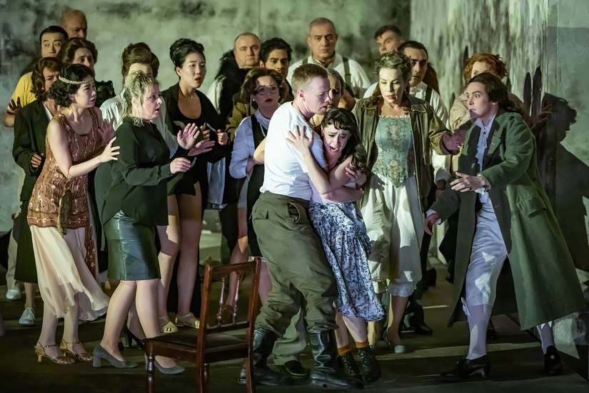 Dekoratives Szenenfoto aus Don Giovanni.
