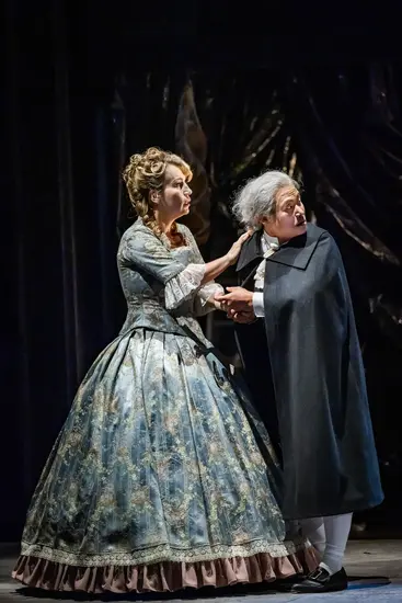 Dekoratives Szenenfoto aus Don Giovanni.