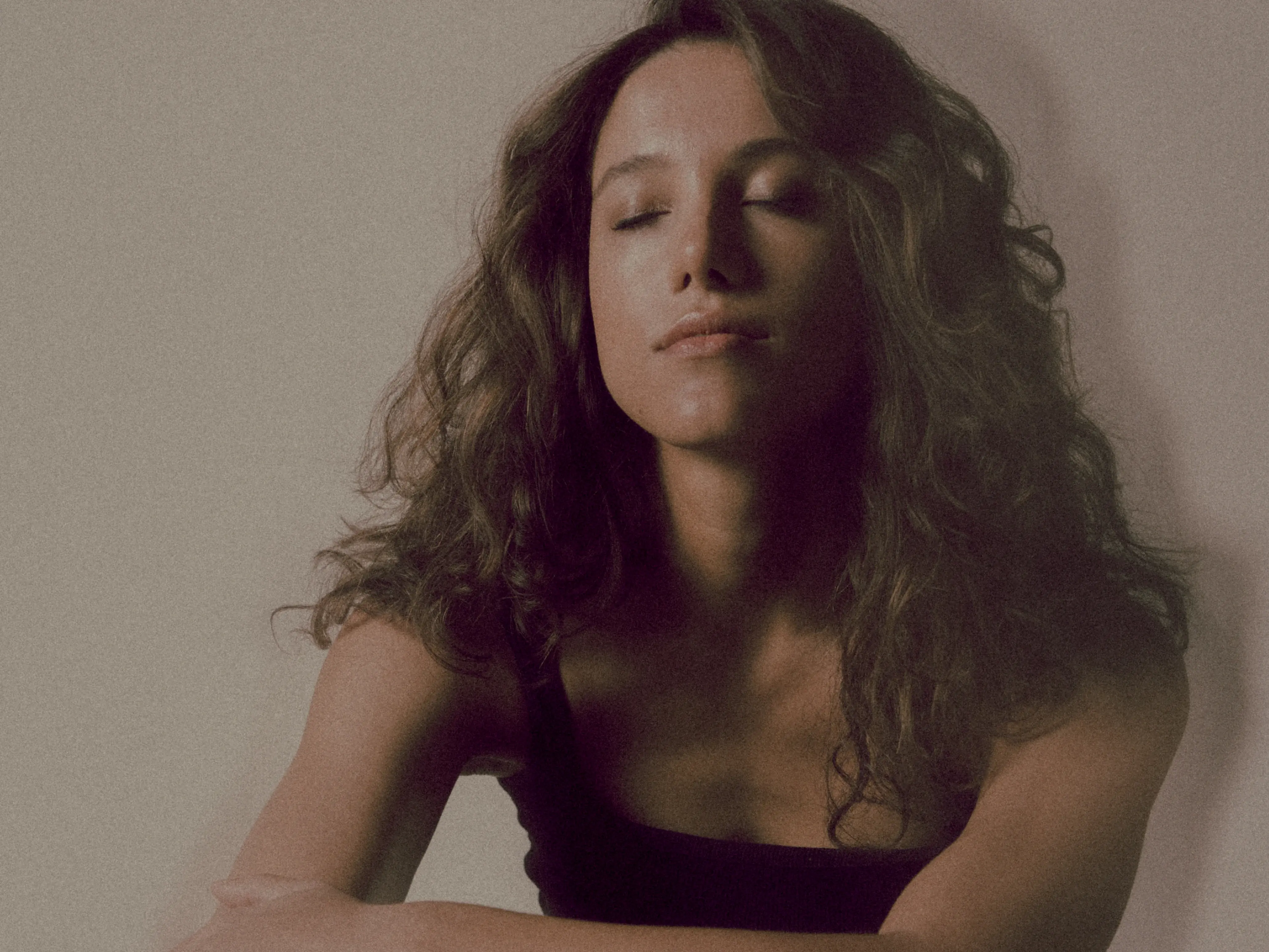Dekoratives Bild für das Konzert mit Alma Naidu