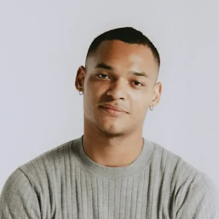Bo Matthews