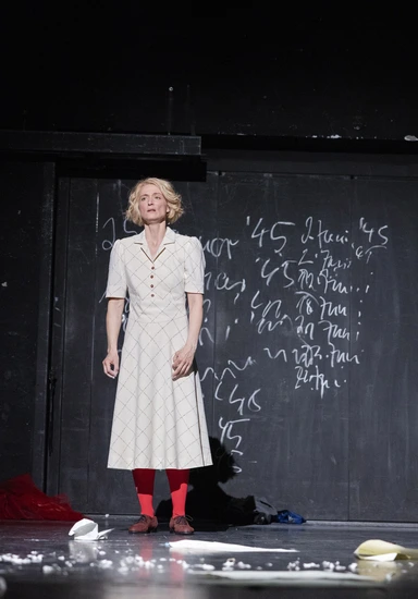 Dekoratives Szenenfoto aus Aimée und Jaguar.