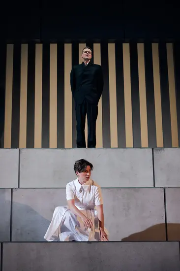 Dekoratives Szenenfoto aus antigone. ein requiem.