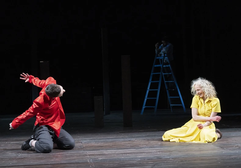 Dekoratives Szenenfoto aus Herzfaden.