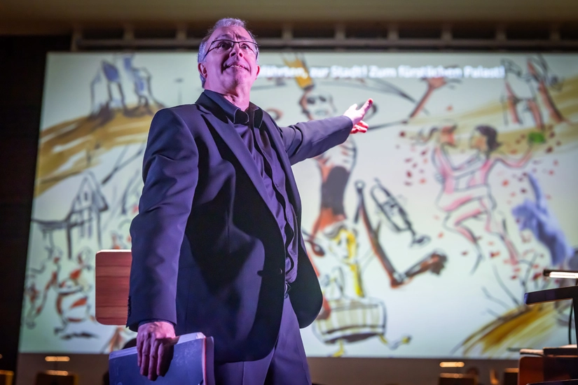 Dekoratives Szenenfoto aus Le Grand Macabre.