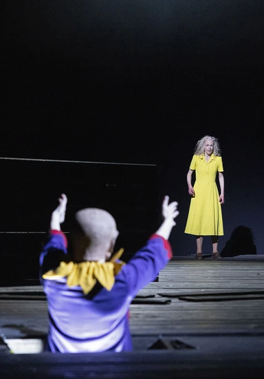 Dekoratives Szenenfoto aus Herzfaden.