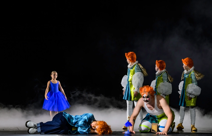 Dekoratives Szenenfoto aus Die Zauberflöte.