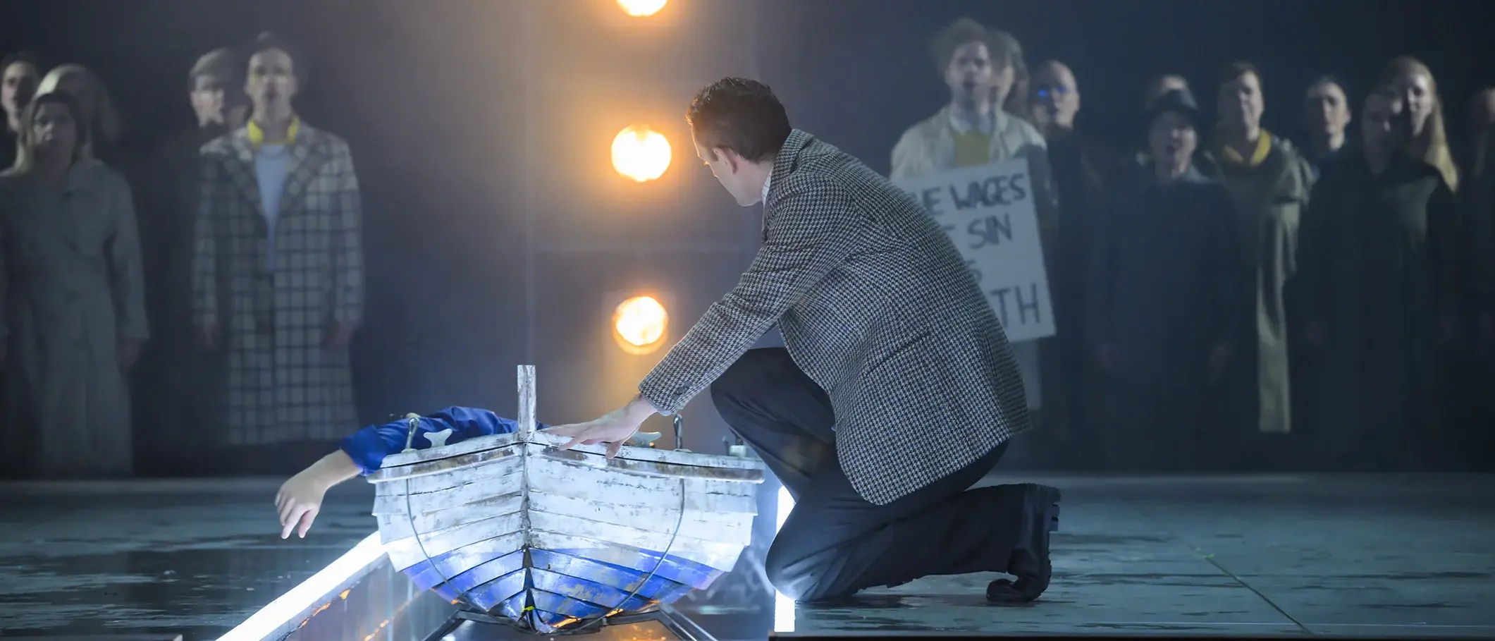 Dekoratives Szenenfoto aus Peter Grimes.